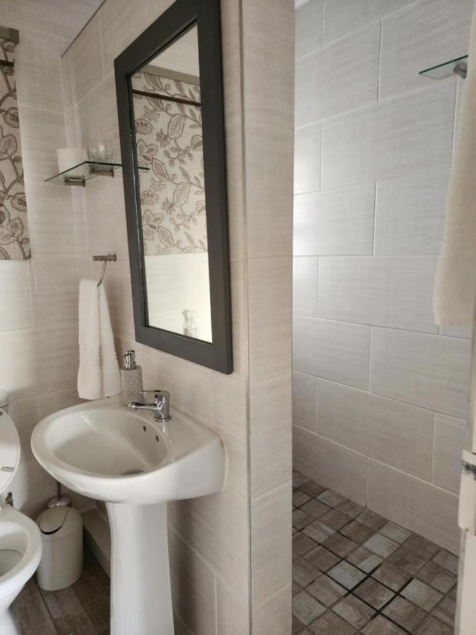 Апартаменты Schnehage Self Catering Блумфонтейн Экстерьер фото
