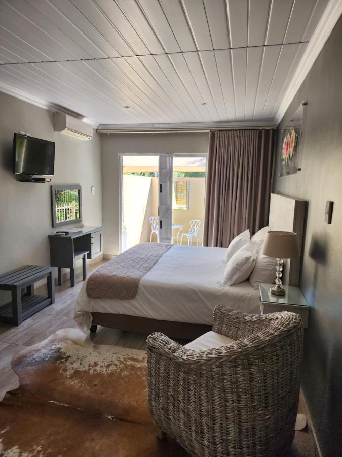 Апартаменты Schnehage Self Catering Блумфонтейн Экстерьер фото